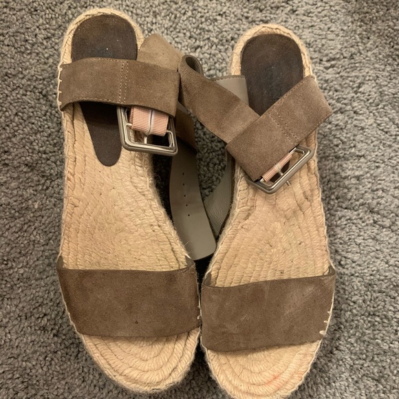 Vince Platform Wedges - Picture 1 of 2